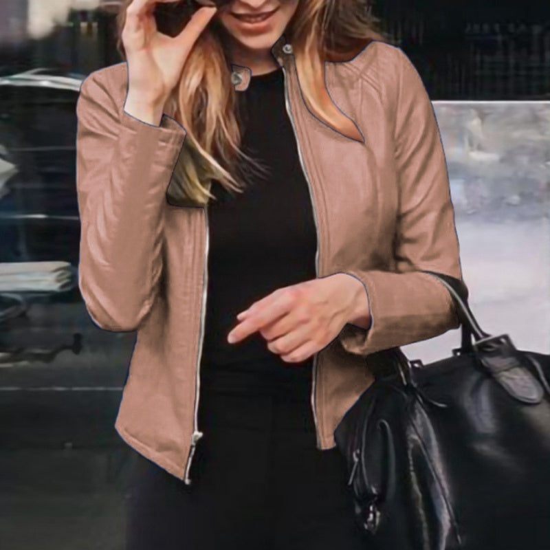 Jaqueta slim fit primavera feminina da ALLUKASA em tom bege, ideal para looks modernos e elegantes