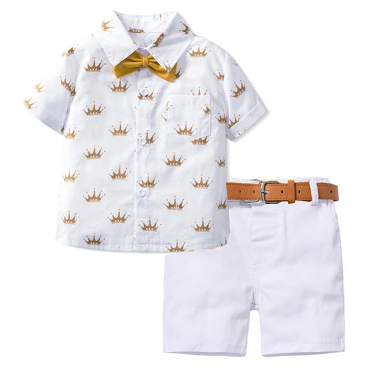 Conjunto YSOYOK roupa menino com gravata borboleta amarela camisa branca com coroas douradas e bermuda branca