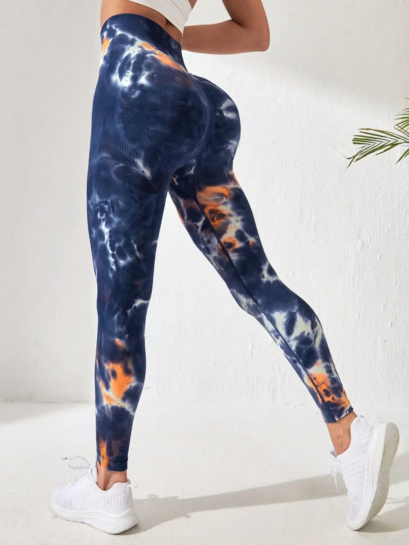 Calça feminina legging cintura alta sem costura em estampa tie-dye para conforto e estilo