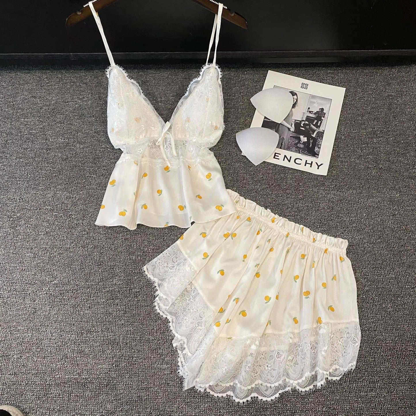 Pijama feminino QIANTANG em cetim com detalhes rendados e estampa de limões, lingerie sexy de cetim