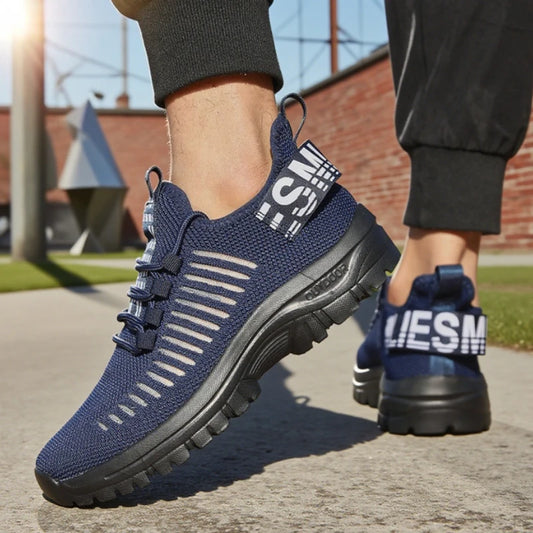 Tênis de corrida masculino confortável ZULIWAGN em azul com design respirável e solado antiderrapante