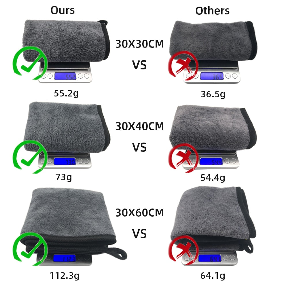 Comparação de toalha de microfibra carro com diferentes tamanhos e pesos, destaque para a 30x30cm mais leve