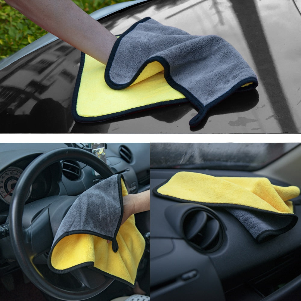 Toalha de microfibra carro em uso, destacando as cores cinza e amarelo ideal para limpeza automotiva